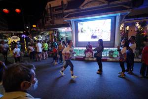 BIB: 
                            <button type="button" onclick="openModal(21794017)" class="btn btn-primary btn-sm float-right btn-popup" data-toggle="modal" data-target=".modal-high-quality">
                        <i class="fas fa-shopping-cart"></i> Add to Cart
                    </button>
                                            <button type="button" onclick="isThisMe(21794017, true)" class="btn btn-success btn-sm float-right btn-popup btn-isme hidden" data-toggle="tooltip" data-placement="bottom" title="นี่คือรูปของคุณใช่ไหม คลิกที่นี่เพื่อเอาเข้าอัลบั้ม">
                        <i class="fas fa-plus"></i> Add to album
                    </button>
                    <button type="button" onclick="isThisMe(21794017, false)" class="btn btn-warning btn-sm float-right btn-popup btn-isnotme hidden">
                        <i class="fas fa-ban"></i> Remove from album
                    </button>